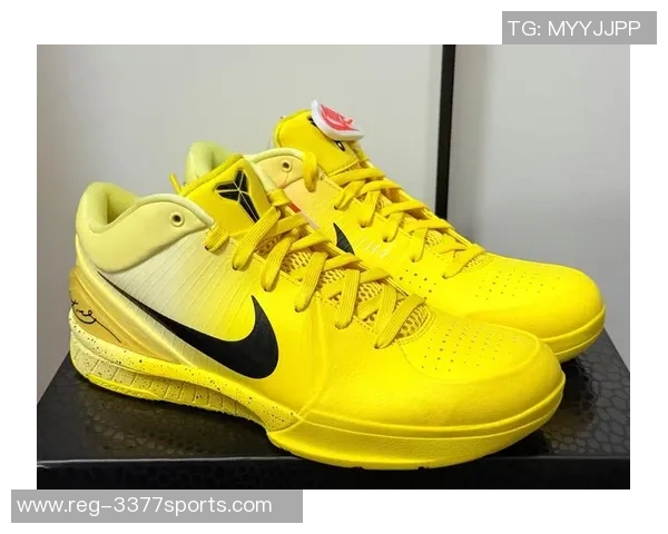 选择触感极佳的足球鞋提升你的球场表现与舒适体验